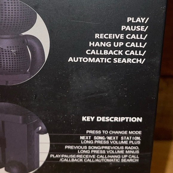 B5+ Wireless Graffiti Bear Bluetooth Speaker - Picture 5 of 6